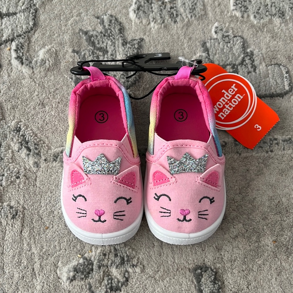 Baby shoes •• BRAND NEW